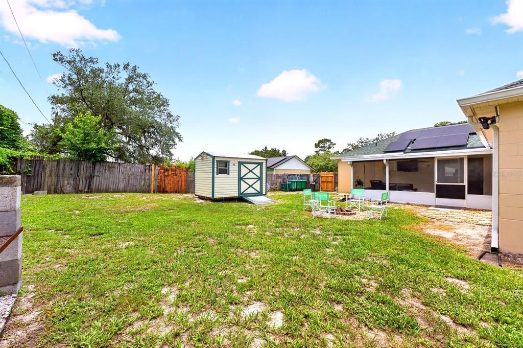 En Venta: $335,000 (4 camas, 2 baños, 1688 Pies cuadrados)