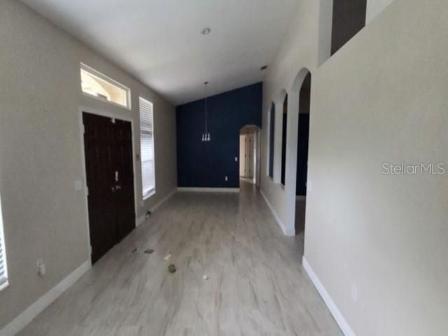 For Sale: $457,600 (4 beds, 3 baths, 2717 Square Feet)