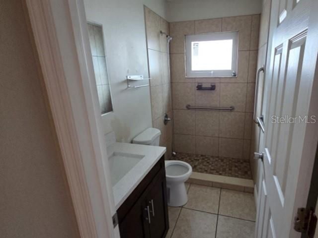 For Sale: $457,600 (4 beds, 3 baths, 2717 Square Feet)