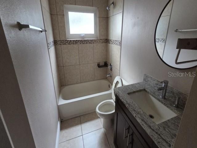 For Sale: $457,600 (4 beds, 3 baths, 2717 Square Feet)