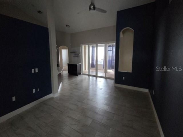 For Sale: $457,600 (4 beds, 3 baths, 2717 Square Feet)