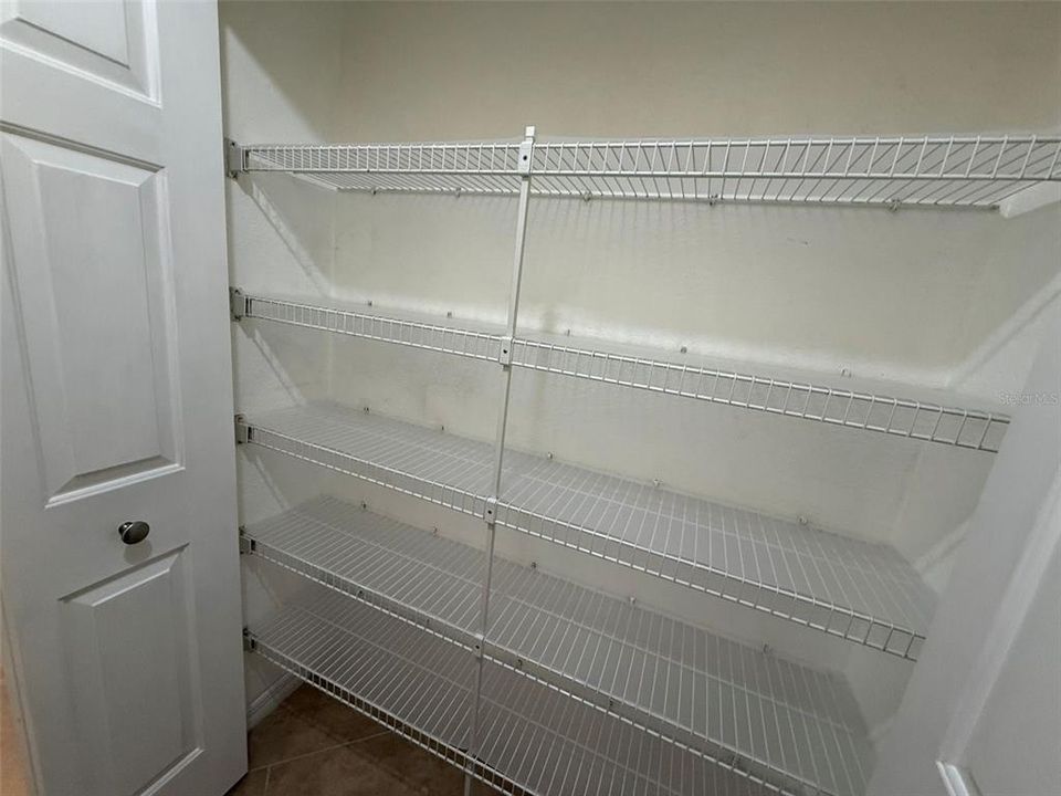 For Rent: $1,750 (3 beds, 2 baths, 1234 Square Feet)