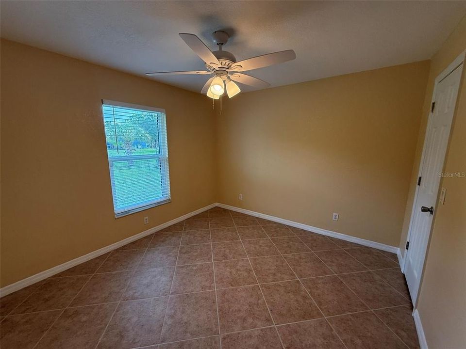 For Rent: $1,750 (3 beds, 2 baths, 1234 Square Feet)