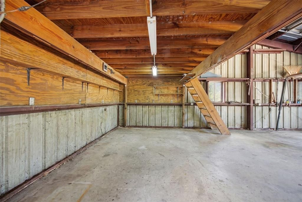 Activo con contrato: $579,000 (4 camas, 2 baños, 2058 Pies cuadrados)