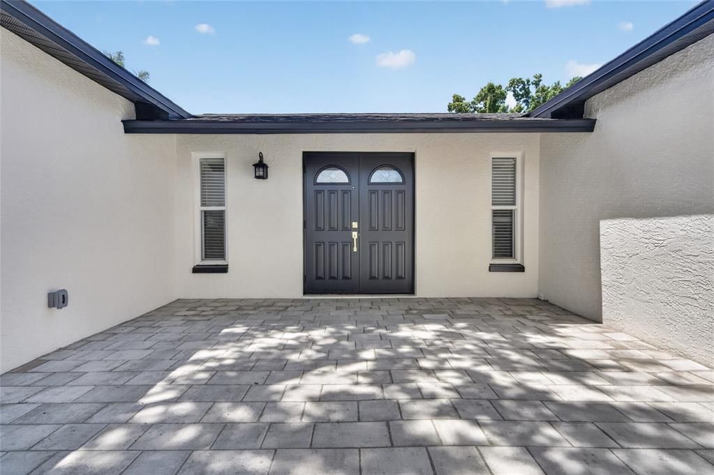 For Sale: $719,000 (3 beds, 2 baths, 2030 Square Feet)