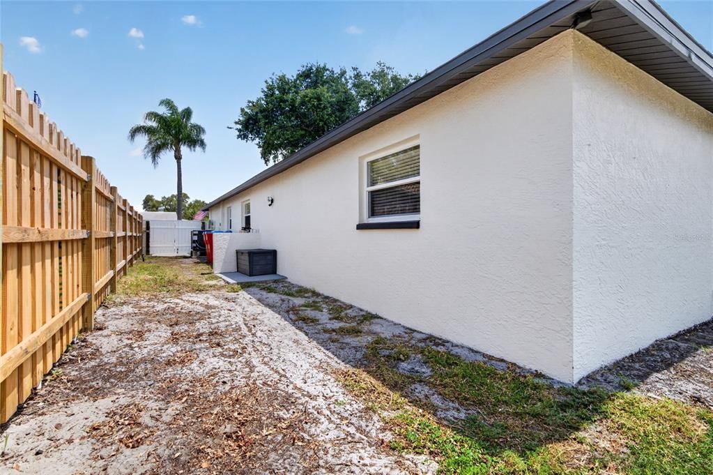 For Sale: $719,000 (3 beds, 2 baths, 2030 Square Feet)