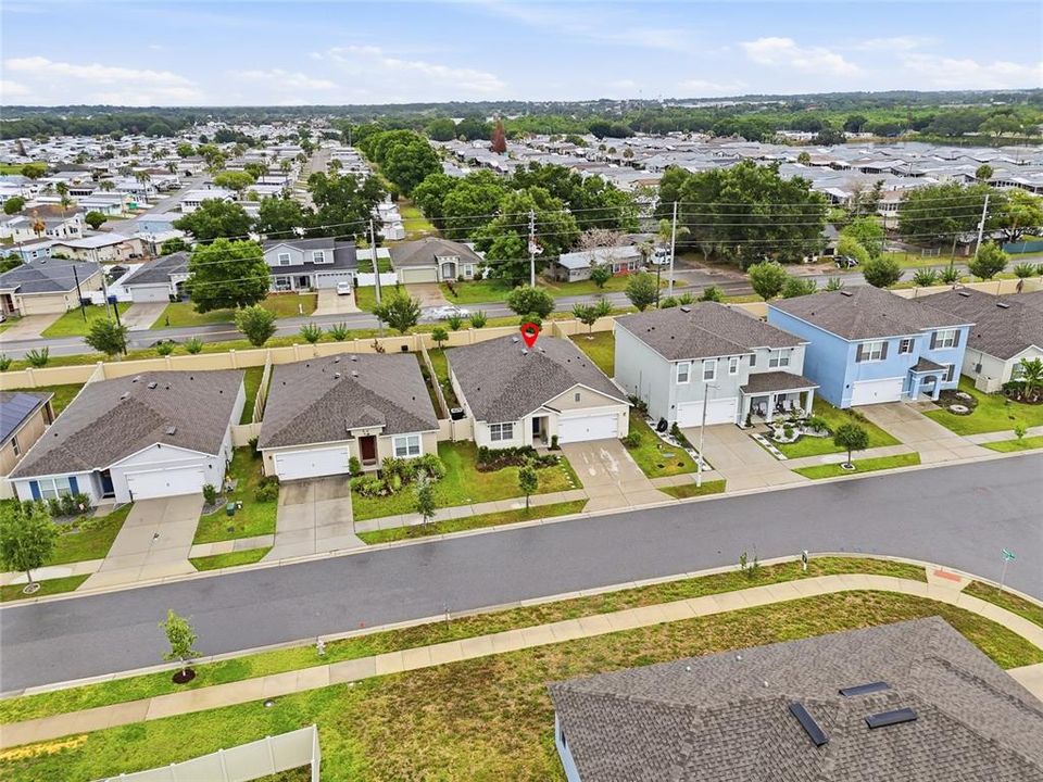 For Sale: $330,000 (3 beds, 2 baths, 1725 Square Feet)