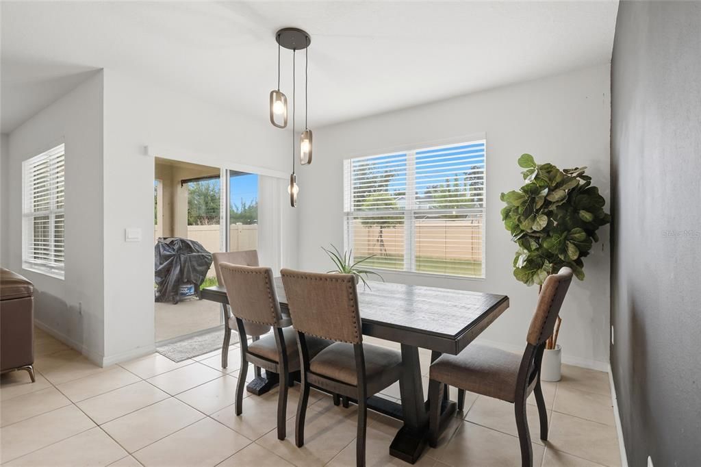 For Sale: $330,000 (3 beds, 2 baths, 1725 Square Feet)