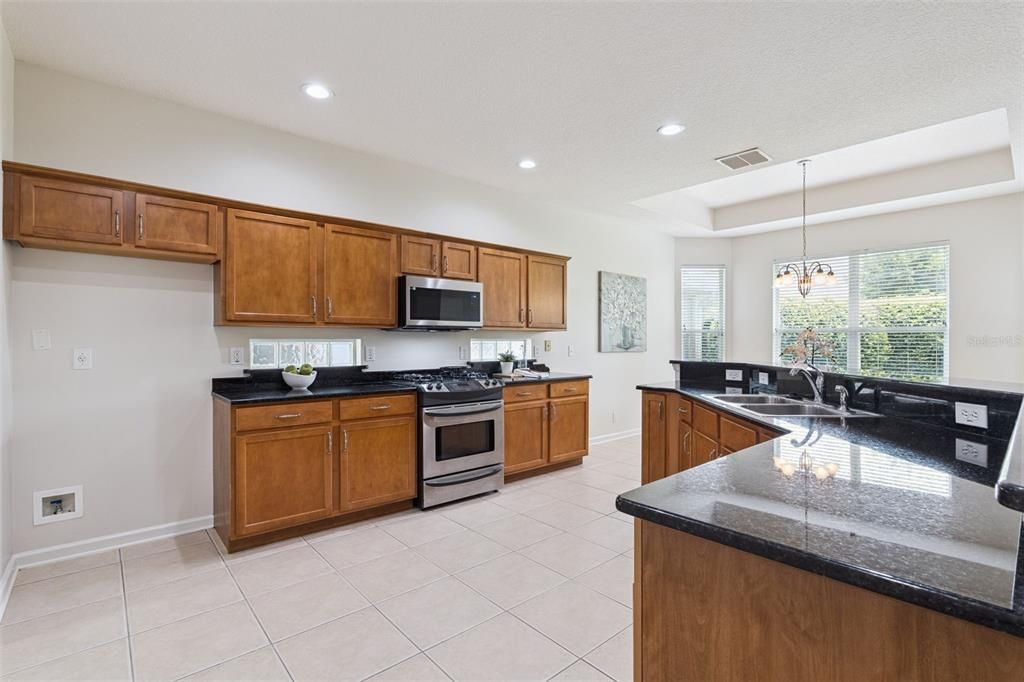 For Sale: $370,000 (3 beds, 2 baths, 1863 Square Feet)