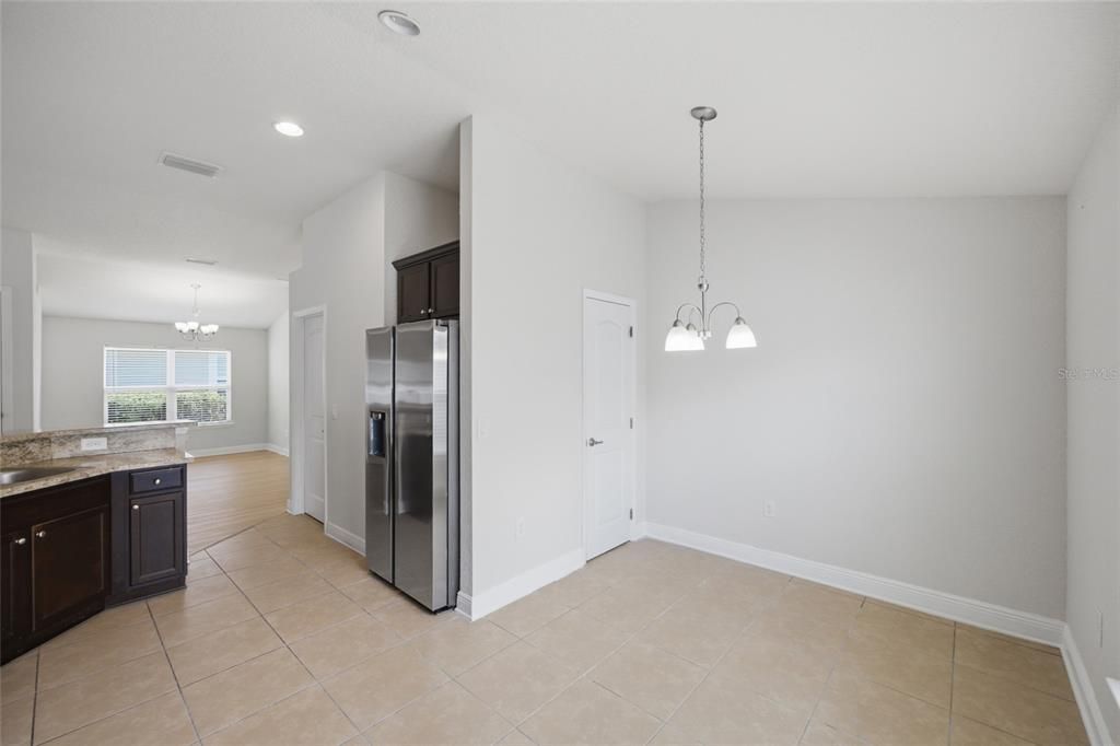 For Sale: $345,000 (4 beds, 2 baths, 1825 Square Feet)