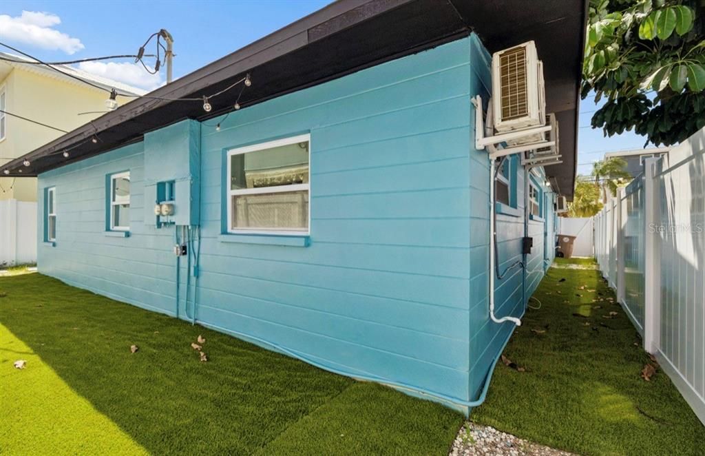 For Sale: $499,900 (3 beds, 2 baths, 1399 Square Feet)