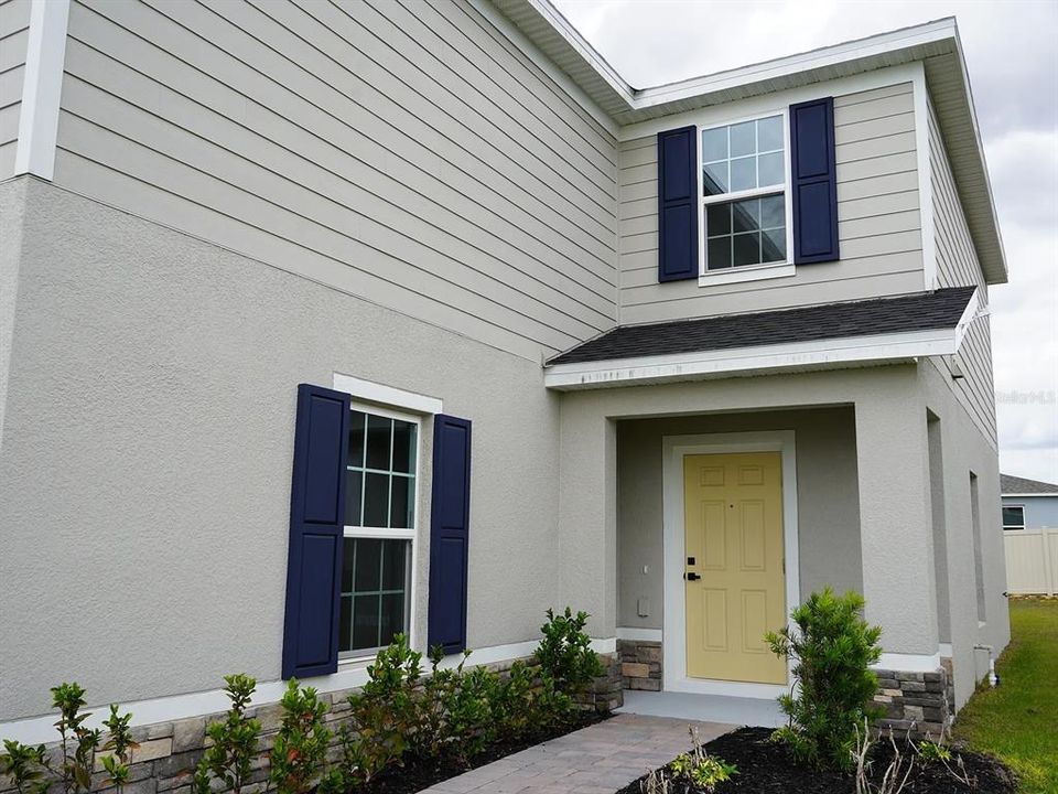 For Rent: $2,100 (4 beds, 2 baths, 1895 Square Feet)