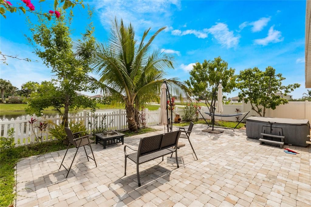 For Rent: $2,200 (3 beds, 2 baths, 2026 Square Feet)