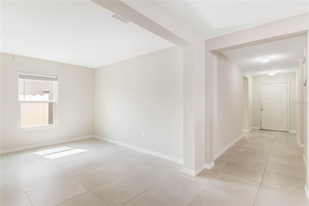 For Rent: $2,200 (3 beds, 2 baths, 2026 Square Feet)