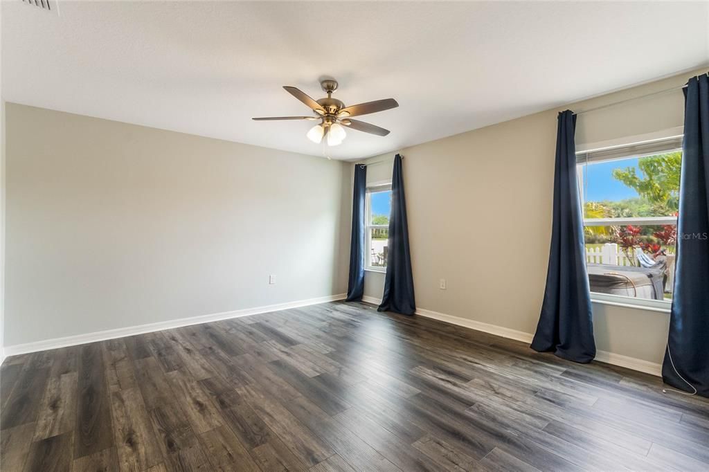 For Rent: $2,200 (3 beds, 2 baths, 2026 Square Feet)