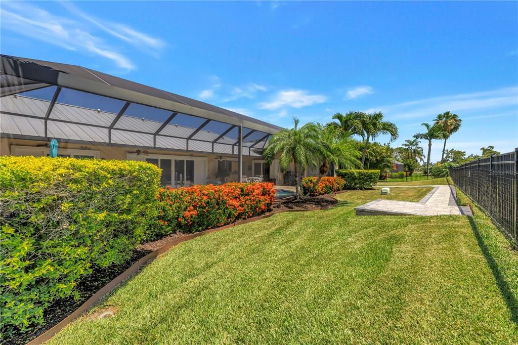 For Sale: $1,090,000 (3 beds, 3 baths, 2854 Square Feet)