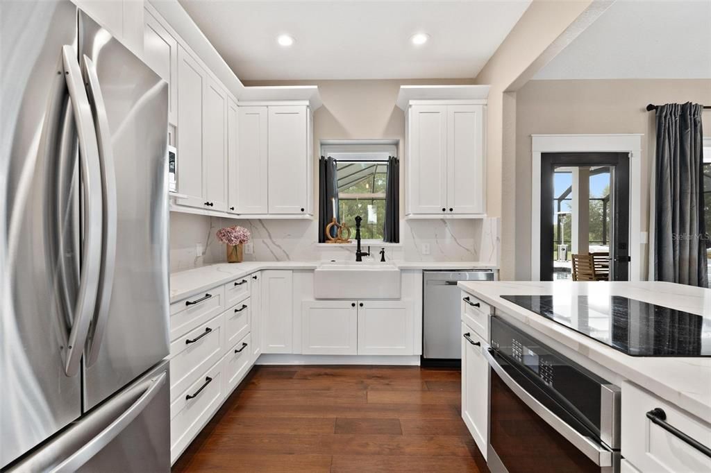 For Sale: $1,200,000 (3 beds, 3 baths, 2254 Square Feet)