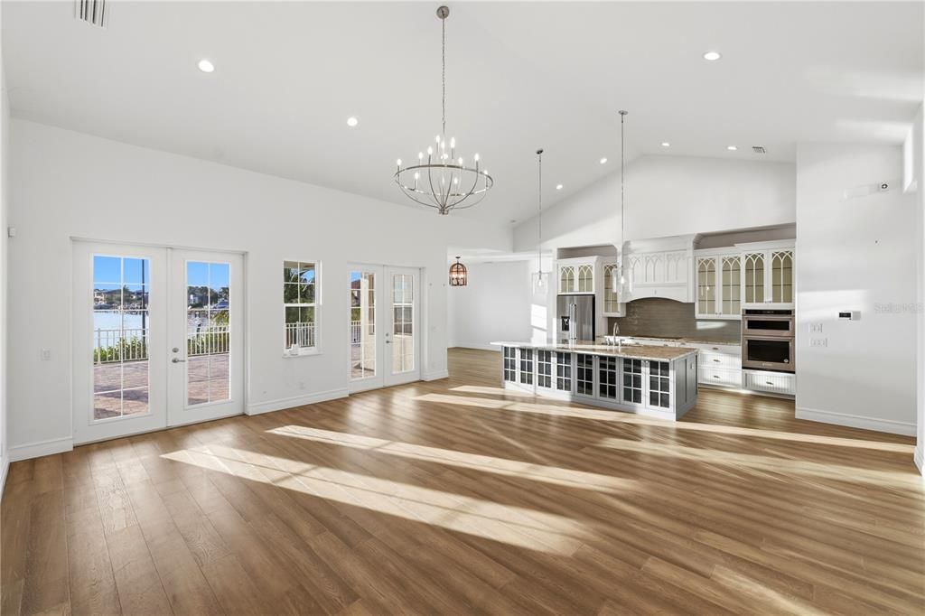 En Venta: $2,500,000 (3 camas, 3 baños, 4393 Pies cuadrados)