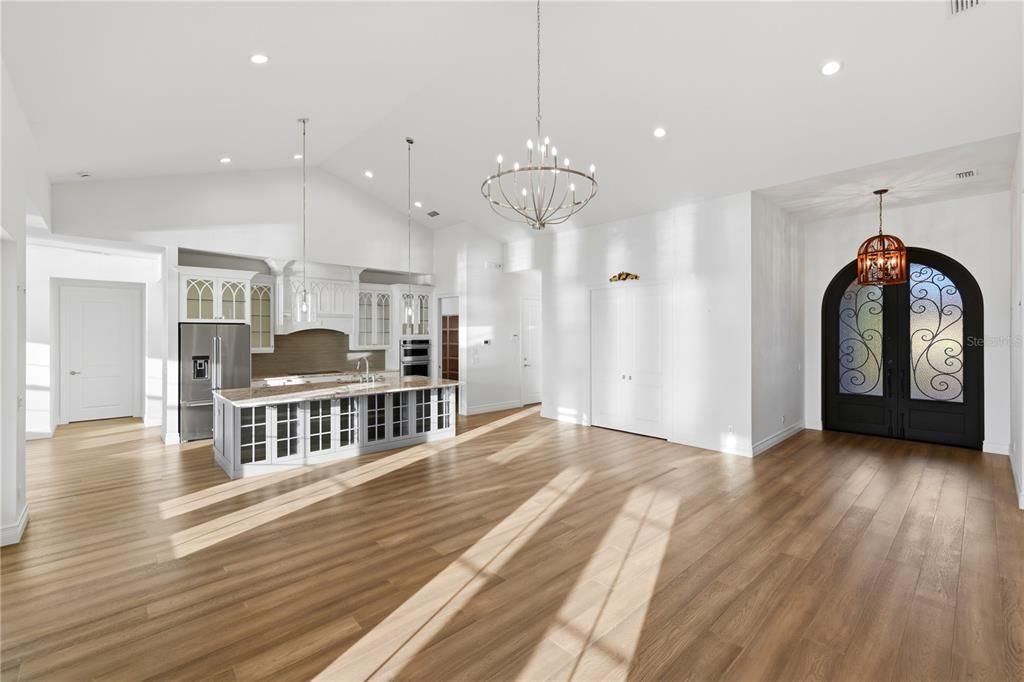 En Venta: $2,500,000 (3 camas, 3 baños, 4393 Pies cuadrados)