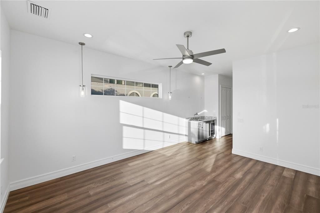 En Venta: $2,500,000 (3 camas, 3 baños, 4393 Pies cuadrados)