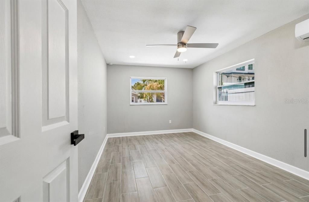 For Sale: $499,900 (3 beds, 0 baths, 1399 Square Feet)
