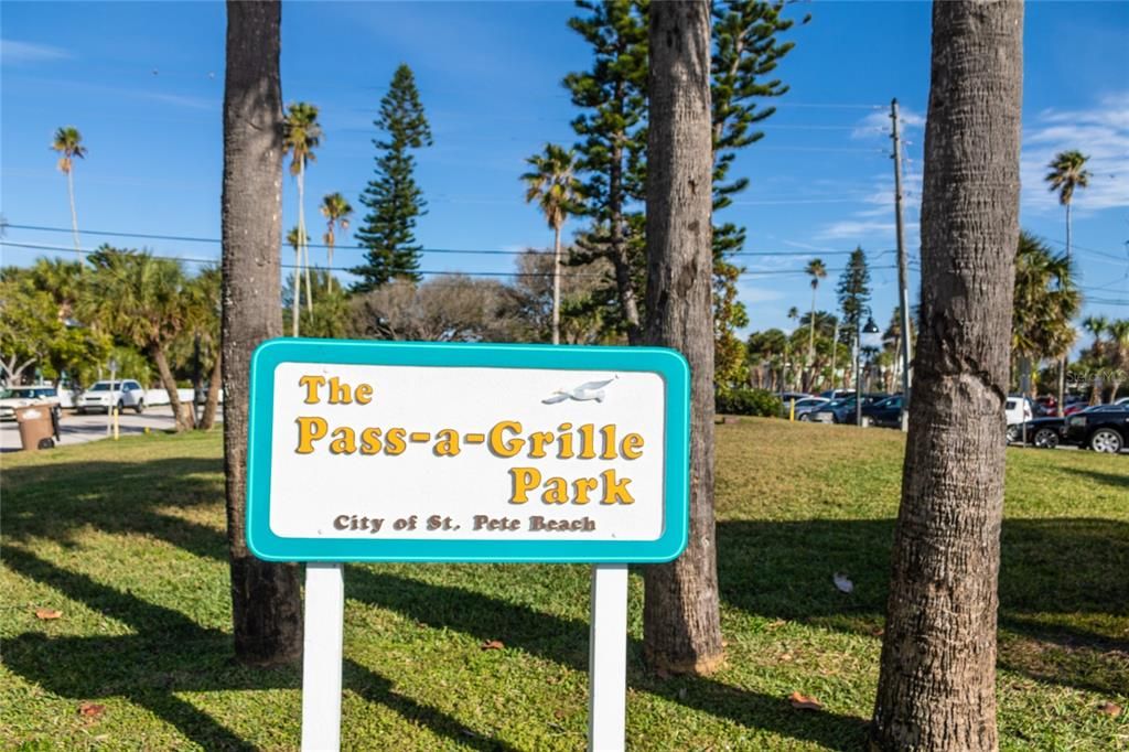 待售: $969,000 (0.09 acres)