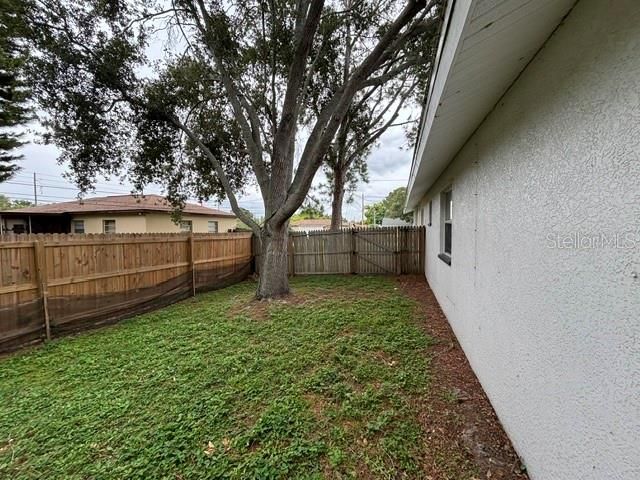 For Rent: $1,649 (2 beds, 1 baths, 775 Square Feet)