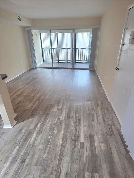 В аренду: $1,500 (1 спален, 1 ванн, 710 Квадратных фут)