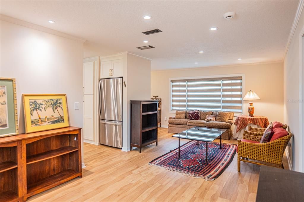 En Venta: $629,950 (4 camas, 2 baños, 1975 Pies cuadrados)