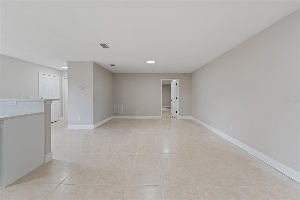В аренду: $2,450 (2 спален, 2 ванн, 1137 Квадратных фут)