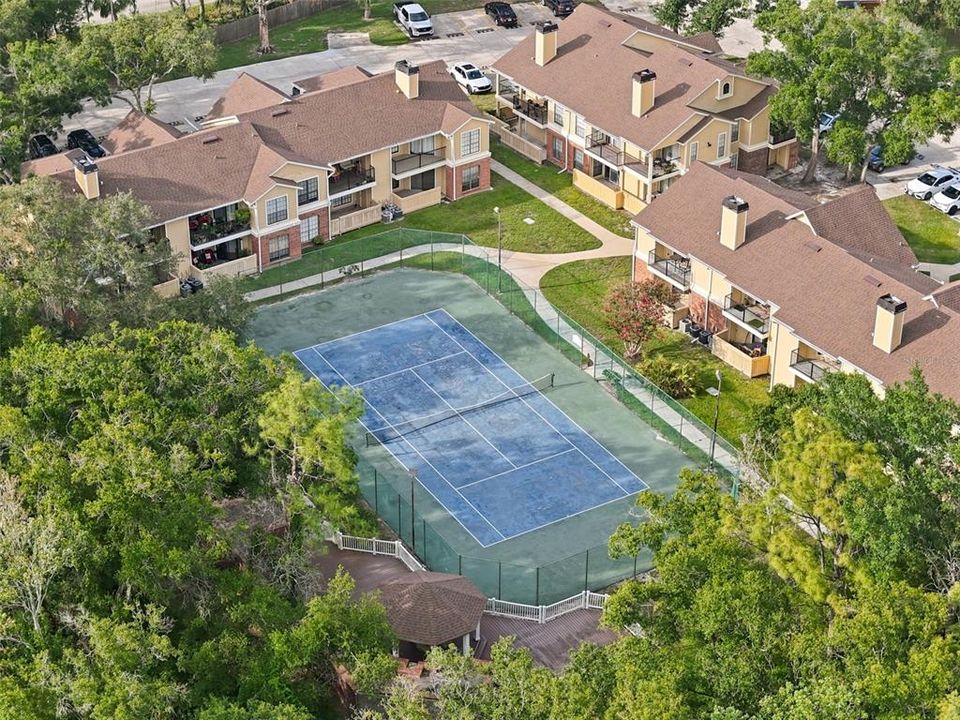 For Sale: $134,900 (1 beds, 1 baths, 581 Square Feet)