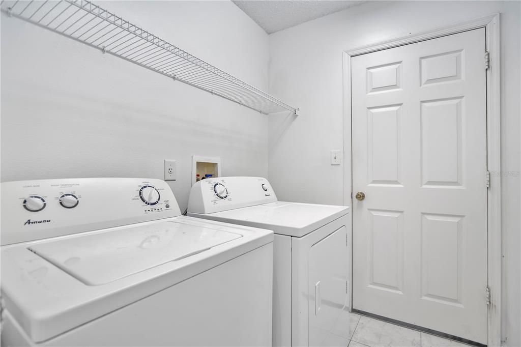 For Rent: $2,190 (3 beds, 2 baths, 1595 Square Feet)