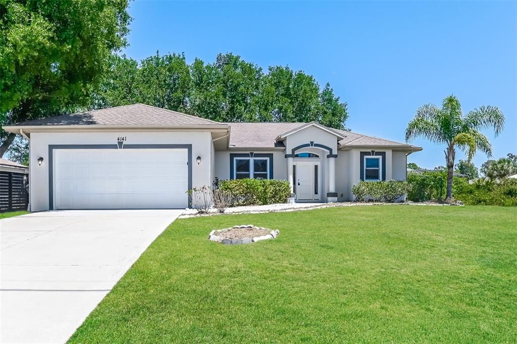 For Sale: $300,000 (3 beds, 2 baths, 1540 Square Feet)