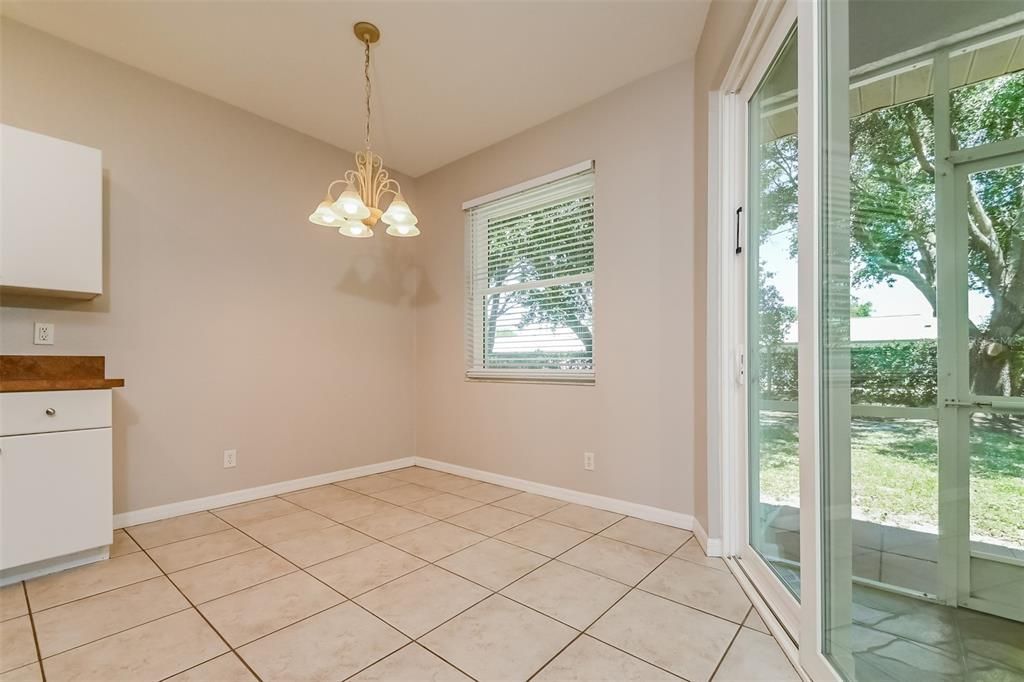 For Sale: $300,000 (3 beds, 2 baths, 1540 Square Feet)