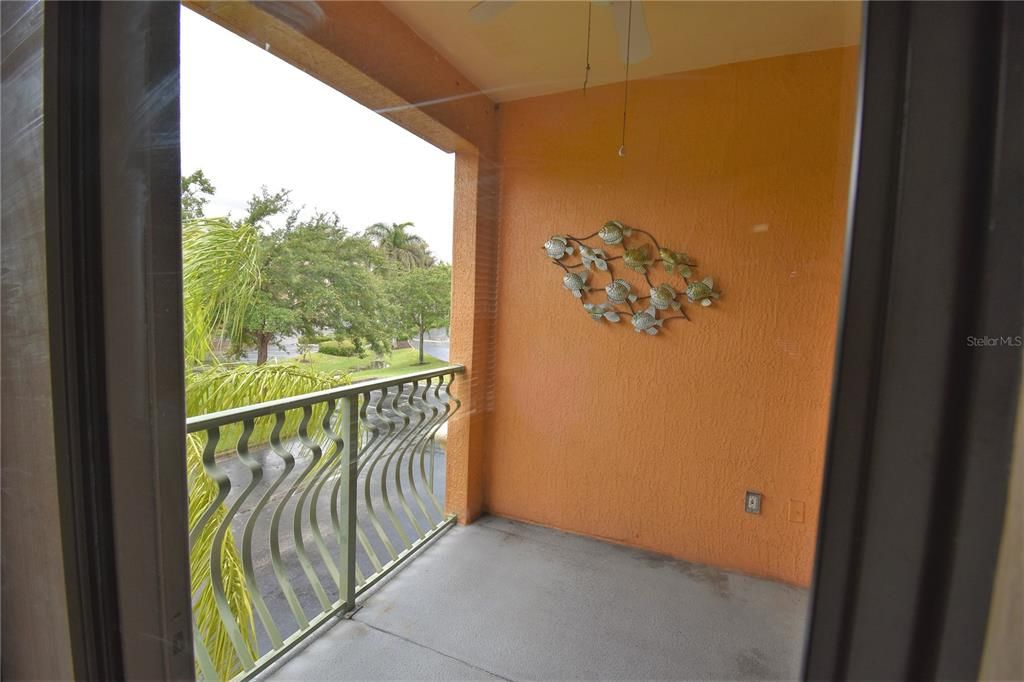 For Rent: $2,700 (2 beds, 2 baths, 1443 Square Feet)