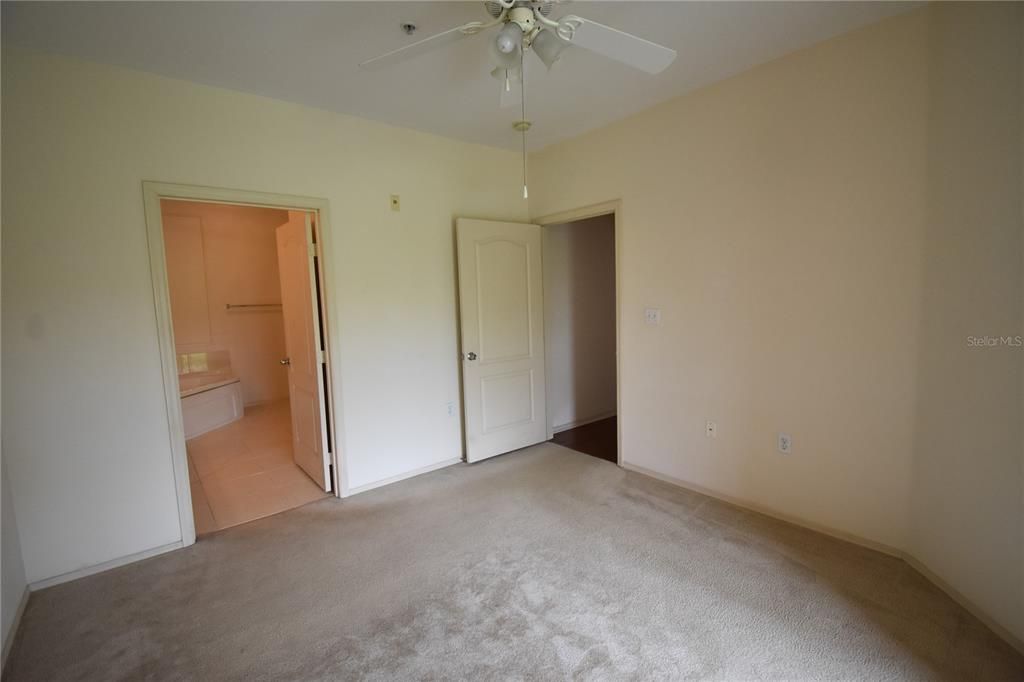 For Rent: $2,700 (2 beds, 2 baths, 1443 Square Feet)