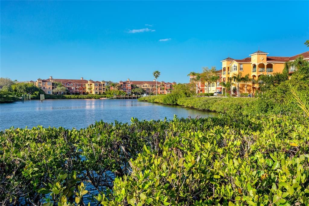 For Rent: $2,700 (2 beds, 2 baths, 1443 Square Feet)