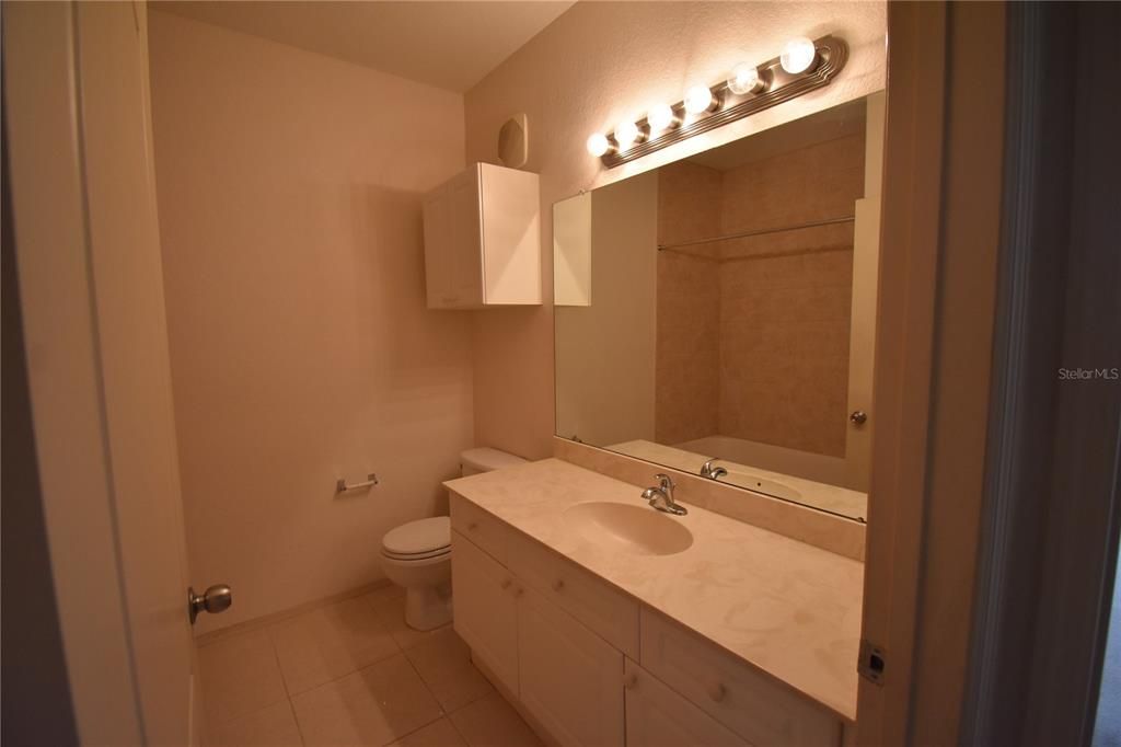 For Rent: $2,700 (2 beds, 2 baths, 1443 Square Feet)