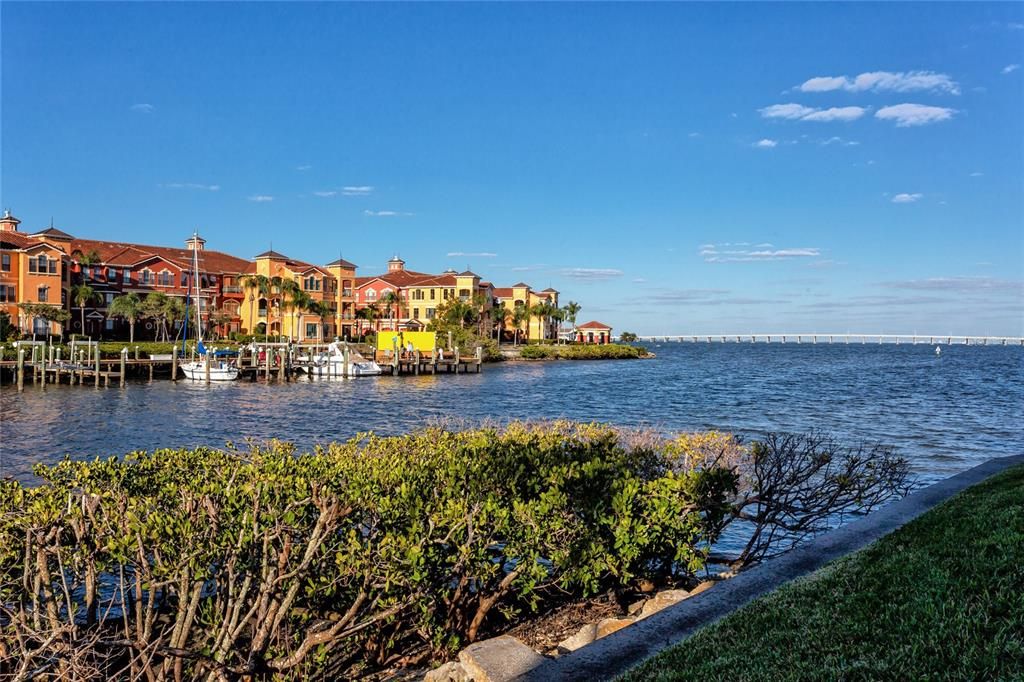 For Rent: $2,700 (2 beds, 2 baths, 1443 Square Feet)