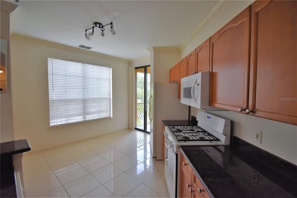 For Rent: $2,700 (2 beds, 2 baths, 1443 Square Feet)