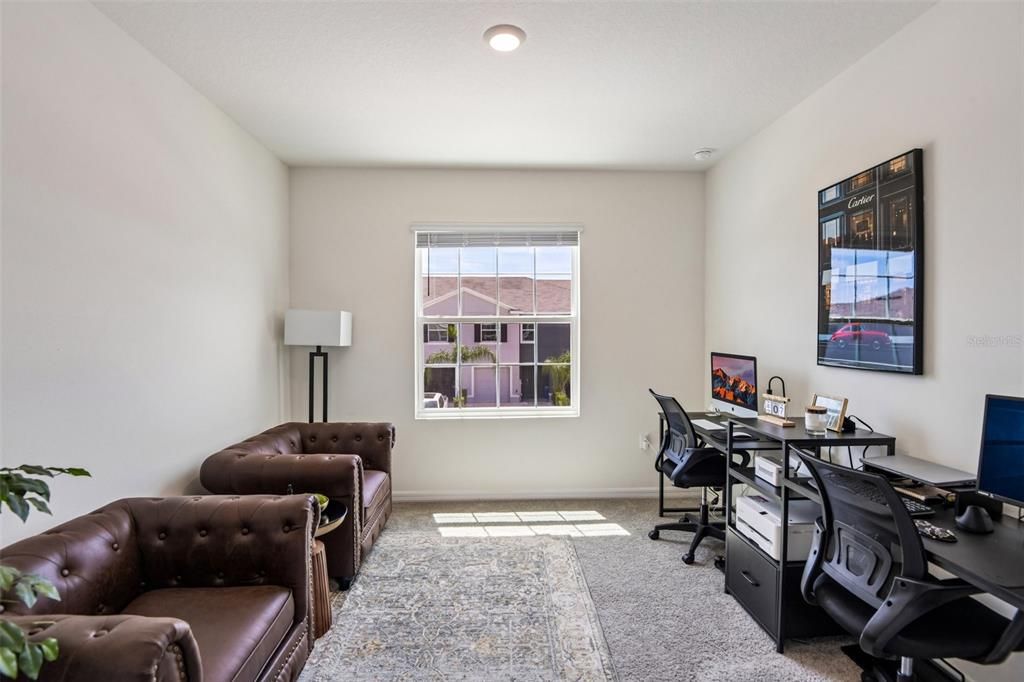 For Rent: $2,500 (3 beds, 2 baths, 1673 Square Feet)
