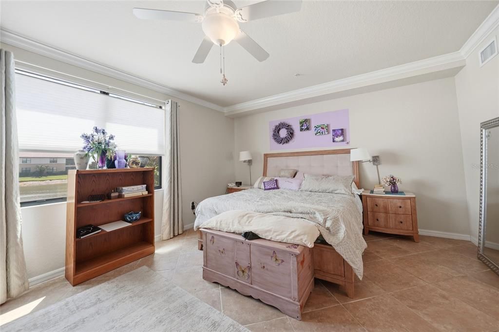 For Sale: $349,000 (3 beds, 2 baths, 1706 Square Feet)