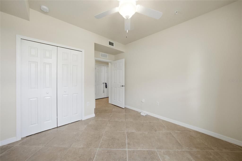 For Sale: $349,000 (3 beds, 2 baths, 1706 Square Feet)