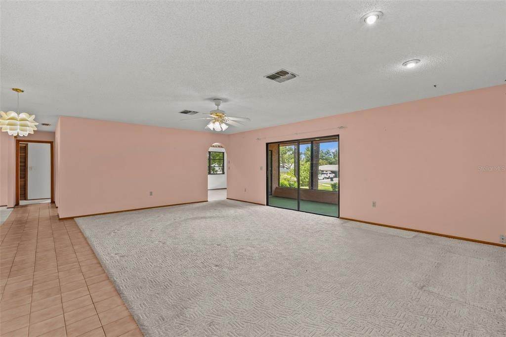 For Sale: $445,000 (3 beds, 2 baths, 1932 Square Feet)