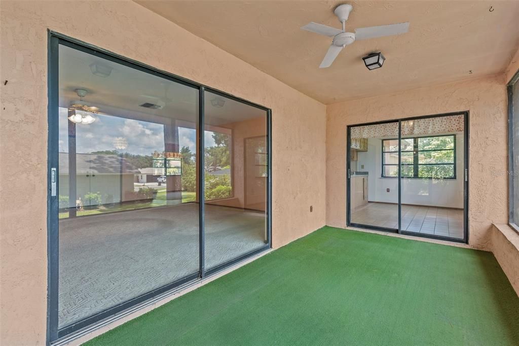 For Sale: $445,000 (3 beds, 2 baths, 1932 Square Feet)
