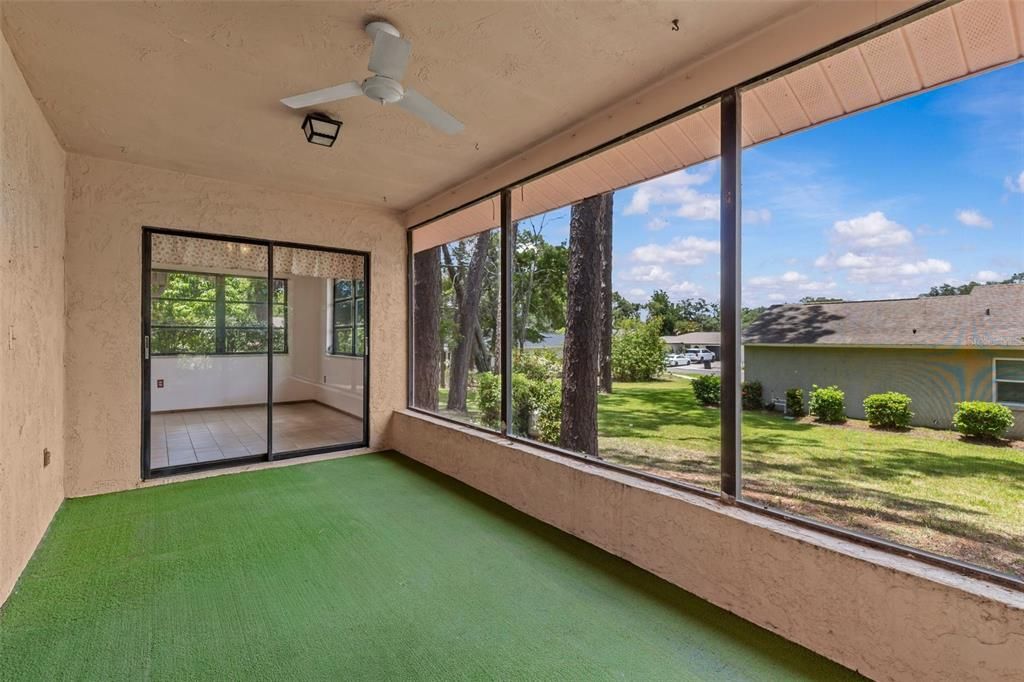 For Sale: $445,000 (3 beds, 2 baths, 1932 Square Feet)