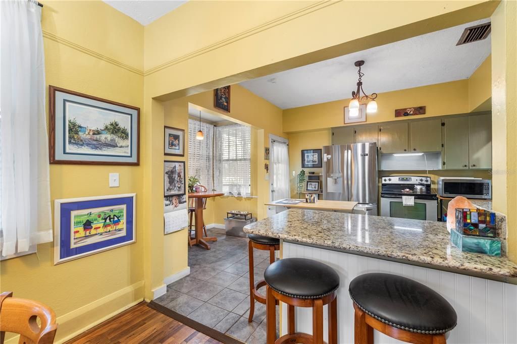 For Sale: $419,000 (3 beds, 1 baths, 1420 Square Feet)