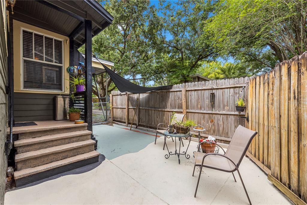 For Sale: $419,000 (3 beds, 1 baths, 1420 Square Feet)