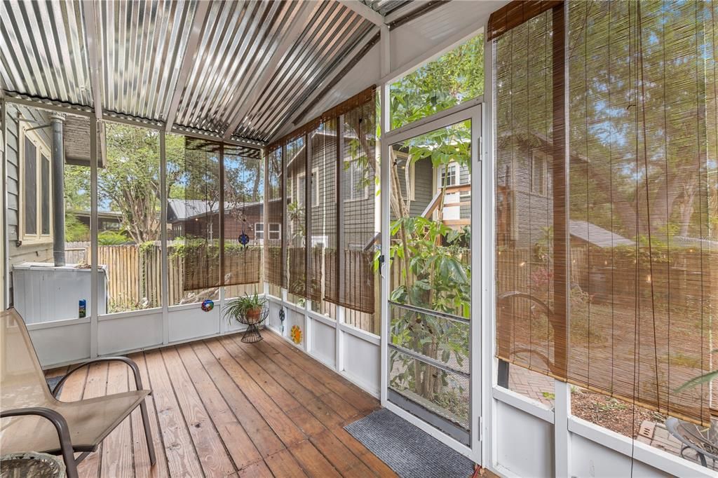 For Sale: $419,000 (3 beds, 1 baths, 1420 Square Feet)
