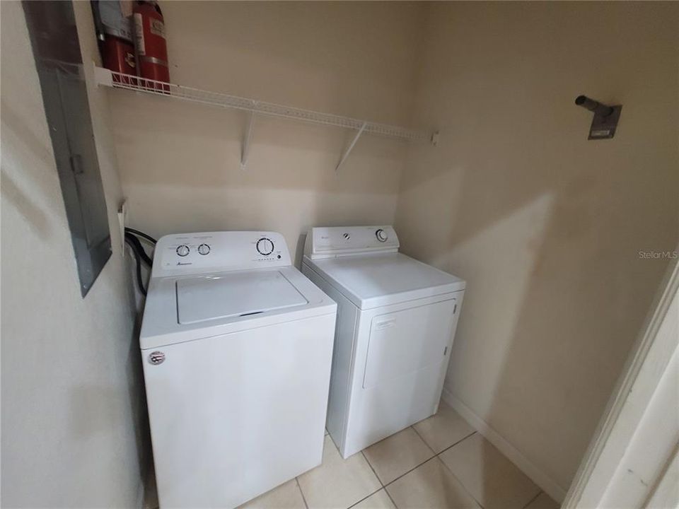 For Sale: $239,000 (3 beds, 2 baths, 1495 Square Feet)